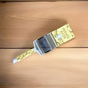 NEW William Sonoma Traditional Angled Potato Ricer Press Gnocchi Mash Baby Food